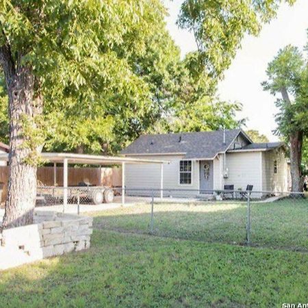 Hays St Cozy Remodeled 2Br/2Ba House Sleeps 8 Lägenhet San Antonio Exteriör bild