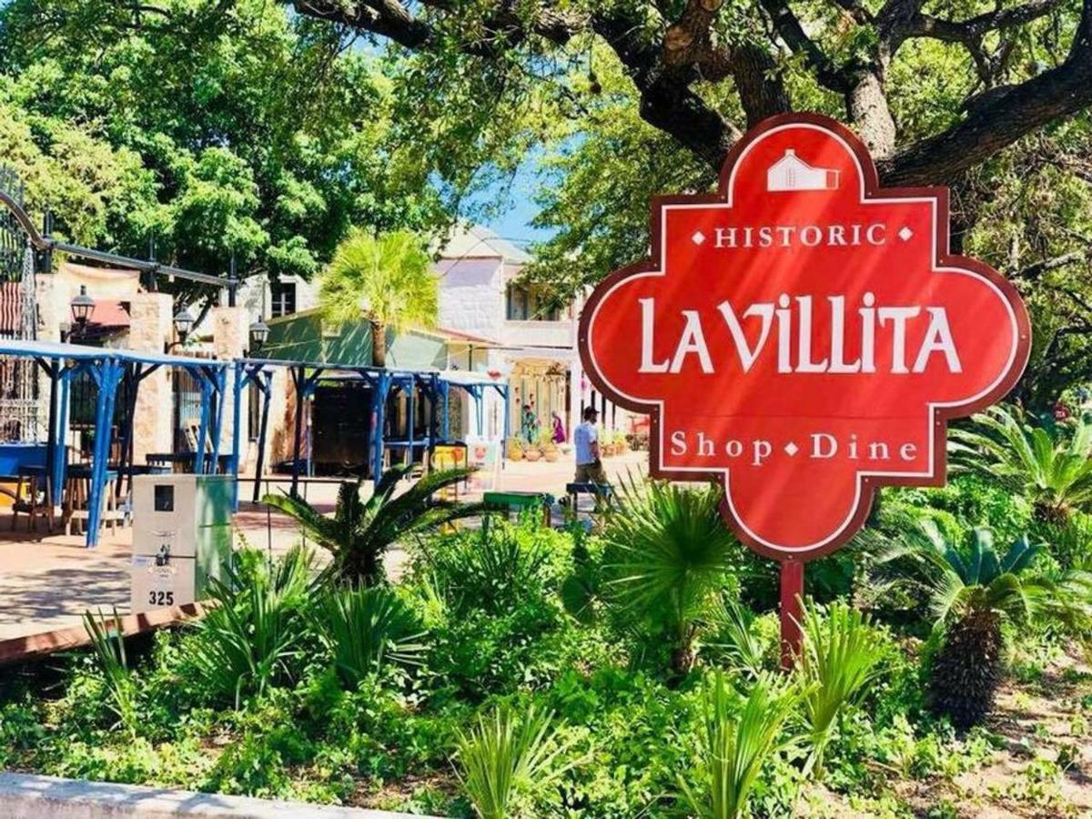 Hays St Cozy Remodeled 2Br/2Ba House Sleeps 8 Lägenhet San Antonio Exteriör bild
